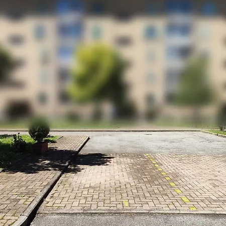 בית אירוח Lingotto Fiere - Parcheggio Privato - A Casa Di Sara E Sami *